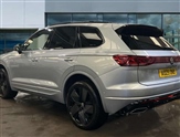 Volkswagen Touareg Image 3