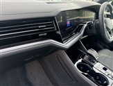 Volkswagen Touareg Image 2