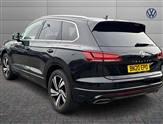 Volkswagen Touareg Image 3