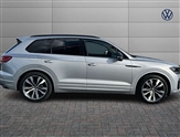 Volkswagen Touareg Image 4