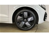 Volkswagen Touareg Image 5