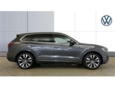 Volkswagen Touareg Image 4