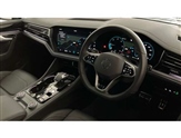 Volkswagen Touareg Image 6