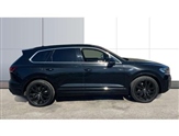 Volkswagen Touareg Image 5