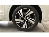 Volkswagen Touareg Image 5
