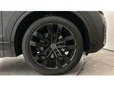 Volkswagen Touareg Image 5