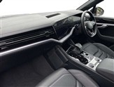 Volkswagen Touareg Image 2