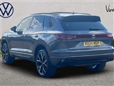 Volkswagen Touareg Image 4