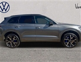 Volkswagen Touareg Image 5