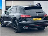 Volkswagen Touareg Image 2