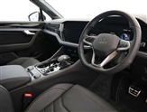 Volkswagen Touareg Image 6