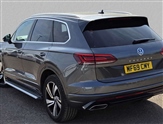 Volkswagen Touareg Image 2