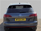 Volkswagen Touareg Image 3