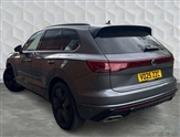 Volkswagen Touareg Image 3