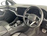 Volkswagen Touareg Image 6