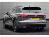 Volkswagen Touareg Image 3