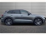 Volkswagen Touareg Image 4