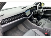 Volkswagen Touareg Image 2