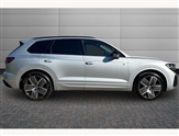 Volkswagen Touareg Image 5
