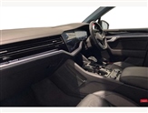 Volkswagen Touareg Image 2
