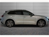 Volkswagen Touareg Image 5