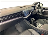 Volkswagen Touareg Image 2
