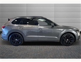 Volkswagen Touareg Image 4