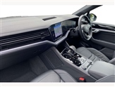 Volkswagen Touareg Image 2