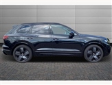 Volkswagen Touareg Image 4