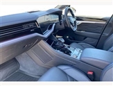 Volkswagen Touareg Image 2
