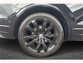 Volkswagen Touareg Image 5