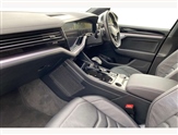 Volkswagen Touareg Image 2