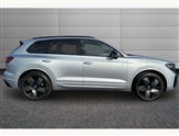 Volkswagen Touareg Image 5