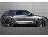 Volkswagen Touareg Image 4
