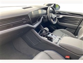 Volkswagen Touareg Image 2