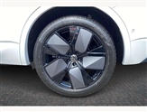 Volkswagen Touareg Image 5