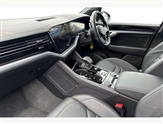 Volkswagen Touareg Image 2