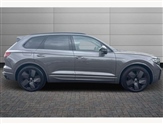 Volkswagen Touareg Image 4