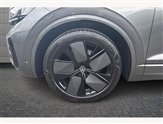 Volkswagen Touareg Image 5