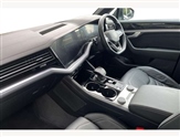 Volkswagen Touareg Image 2