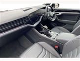 Volkswagen Touareg Image 2