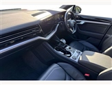 Volkswagen Touareg Image 2