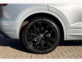 Volkswagen Touareg Image 5