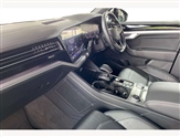 Volkswagen Touareg Image 2