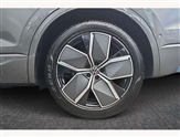Volkswagen Touareg Image 5