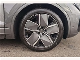 Volkswagen Touareg Image 5