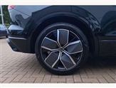 Volkswagen Touareg Image 6