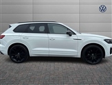 Volkswagen Touareg Image 4