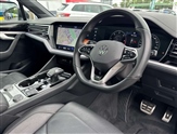 Volkswagen Touareg Image 6