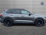 Volkswagen Touareg Image 4